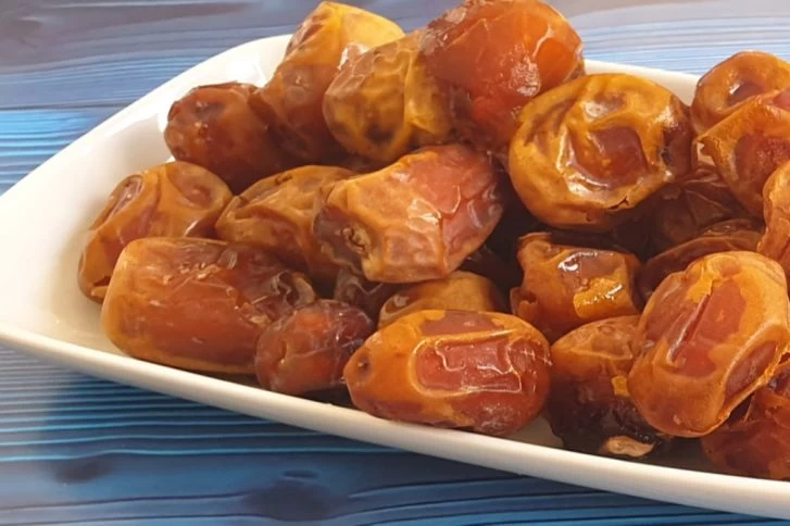 SUKARI DATES