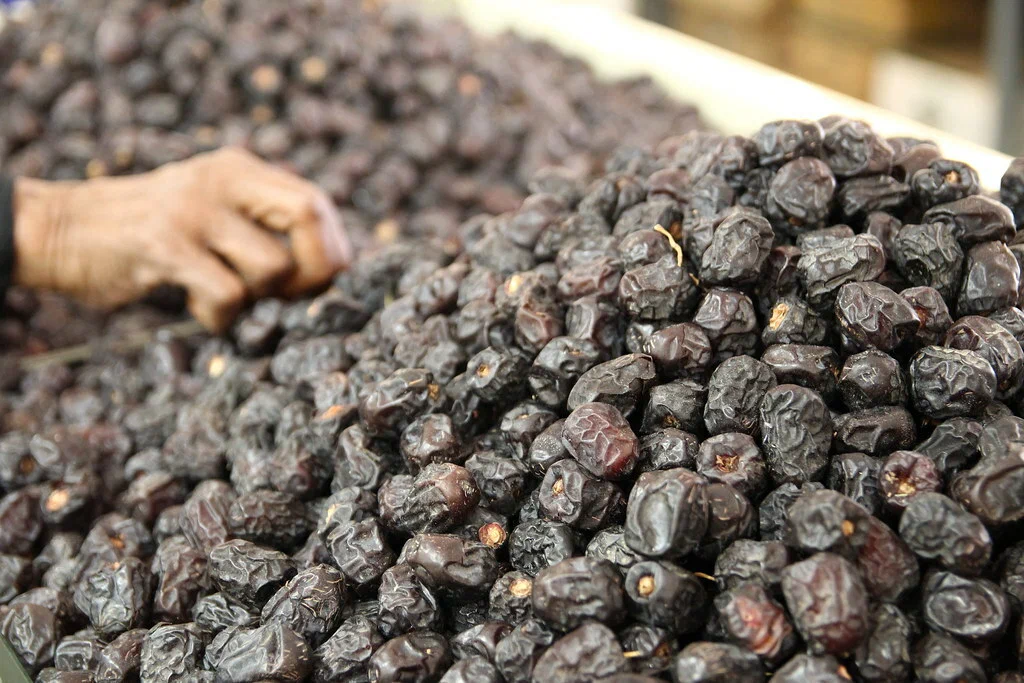 Leading Dates Exporter from the Middle East: Providing Premium Quality Dates for Global Markets